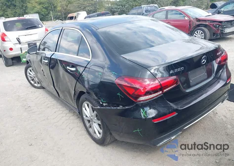 2019 Mercedes-Benz A 220 4Matic from USA, damaged, VIN WDD3G4FB6KW002818